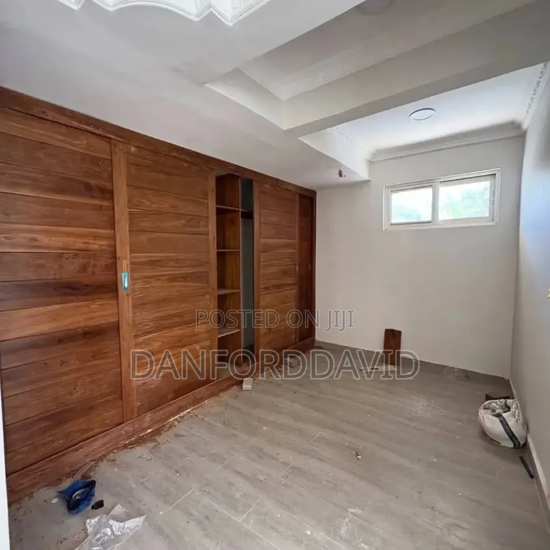 Furnished 5bdrm House in Kahwa Real Estate, Oyster Bay for rent