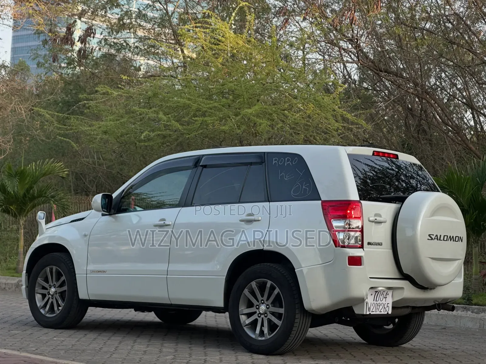 Suzuki Escudo 2008 Off white