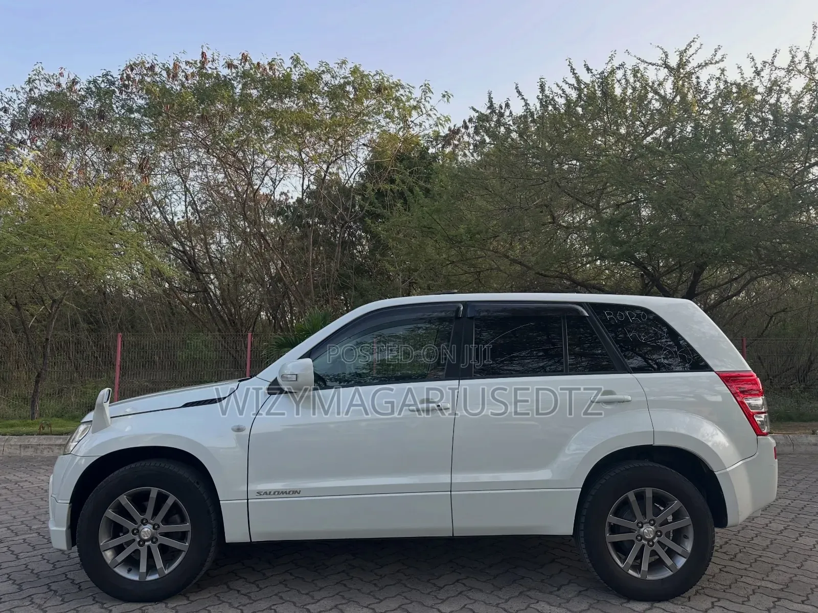 Suzuki Escudo 2008 Off white