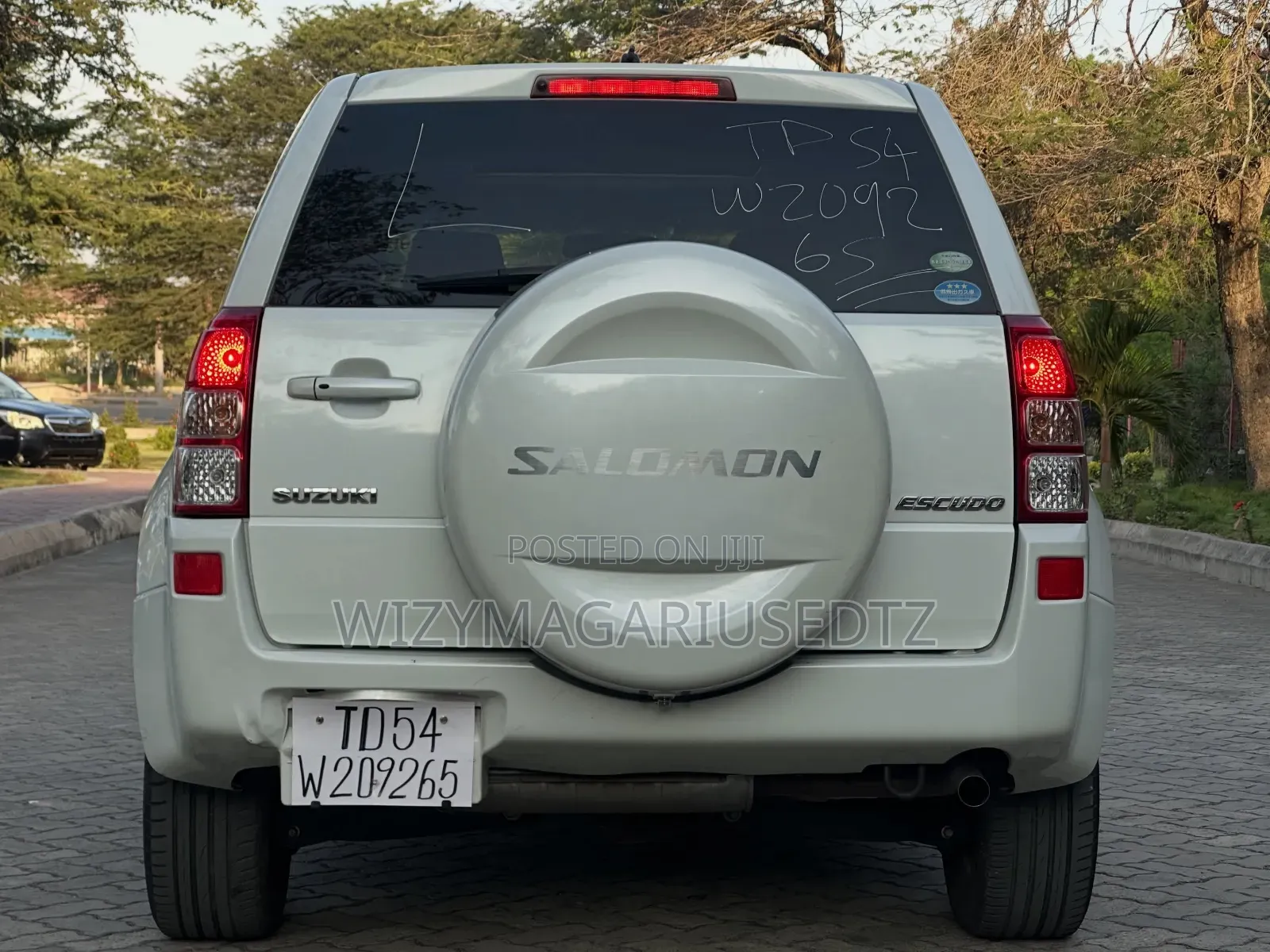 Suzuki Escudo 2008 Off white