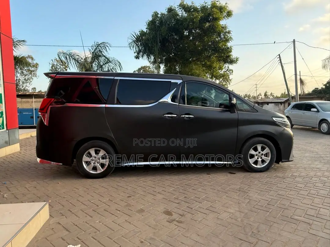 Toyota Alphard 2014 Matt Black