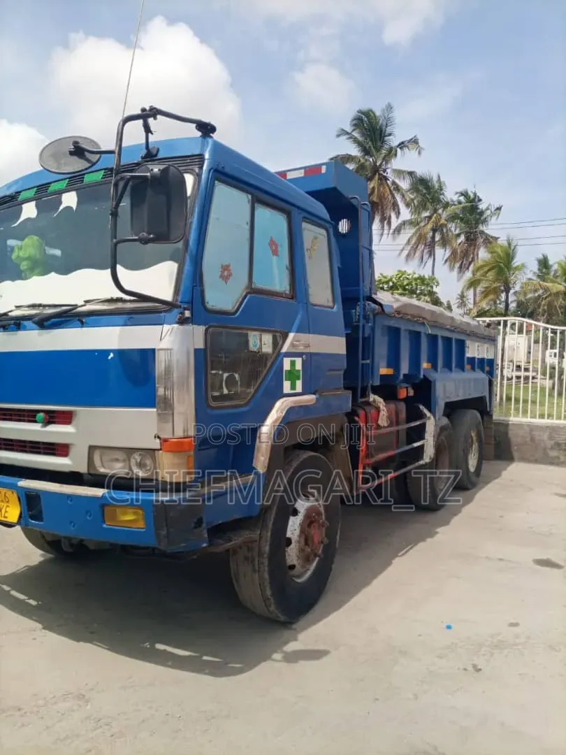 Mitsubish Fuso Tipper Mbawa (Dke)