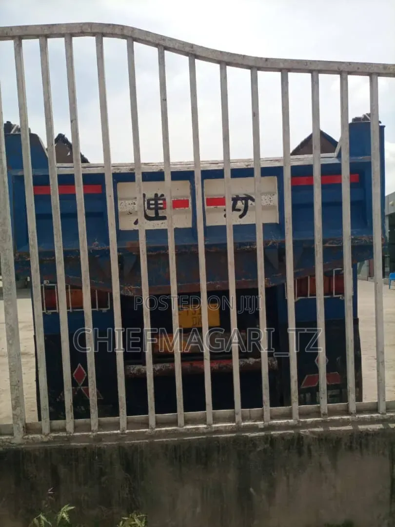 Mitsubish Fuso Tipper Mbawa (Dke)