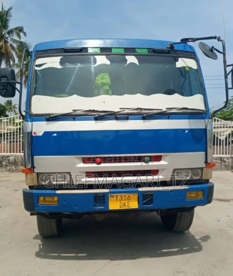 Mitsubish Fuso Tipper Mbawa (Dke)
