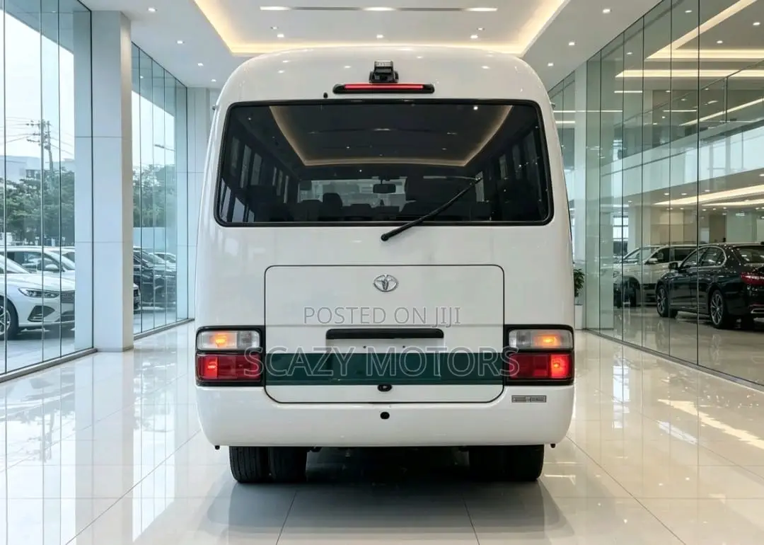 Toyota Coaster 2005