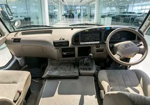 Toyota Coaster 2001