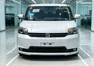Toyota Corolla Rumion 2010 White