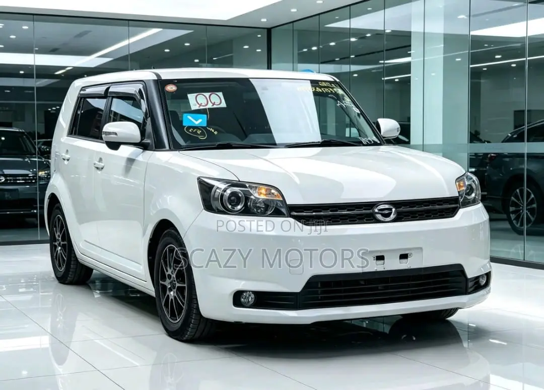 Toyota Corolla Rumion 2010 White