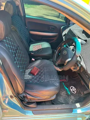 Toyota IST 2005 Green