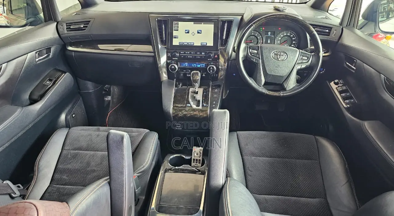 Toyota Alphard 2016 White