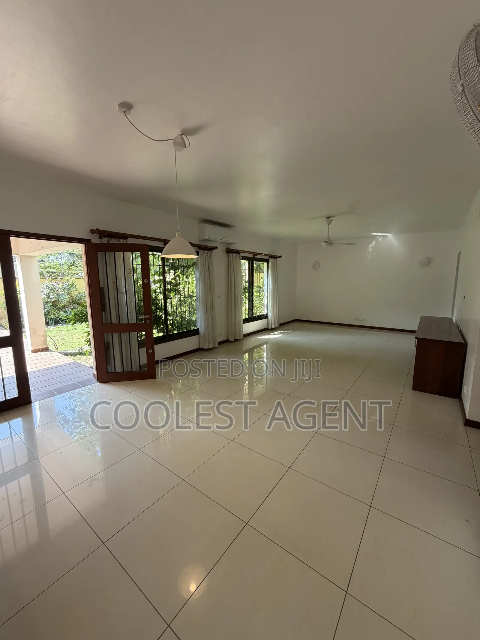4bdrm Villa in Coolest Estate, Oyster Bay for rent