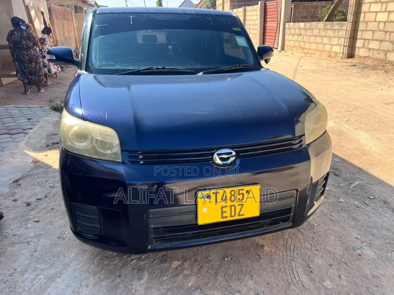 Toyota Rumion 2023 Blue