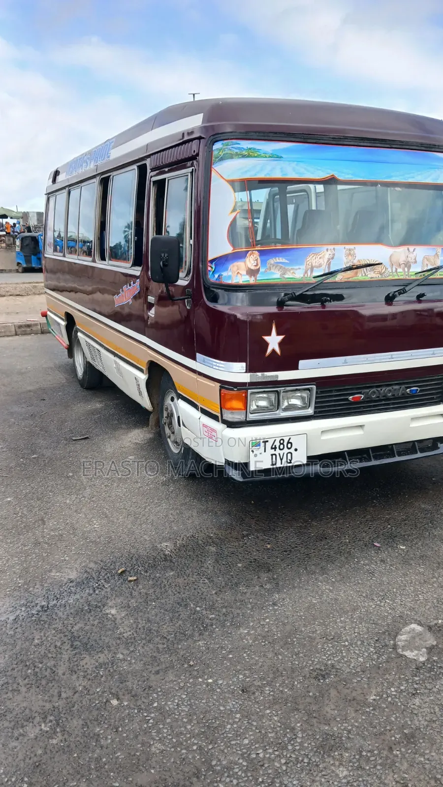 Toyota Coaster 1999
