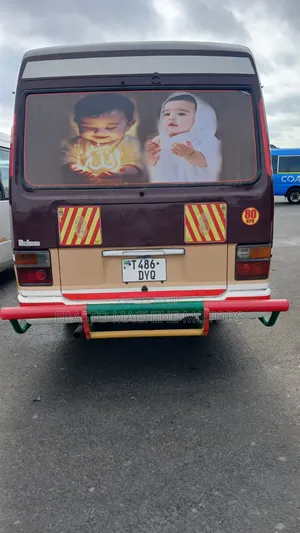 Toyota Coaster 1999