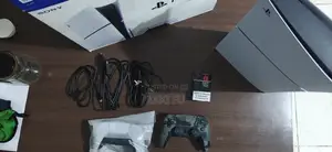 PS599 New With Dual Controllers and Genuine FC26 Digital Version