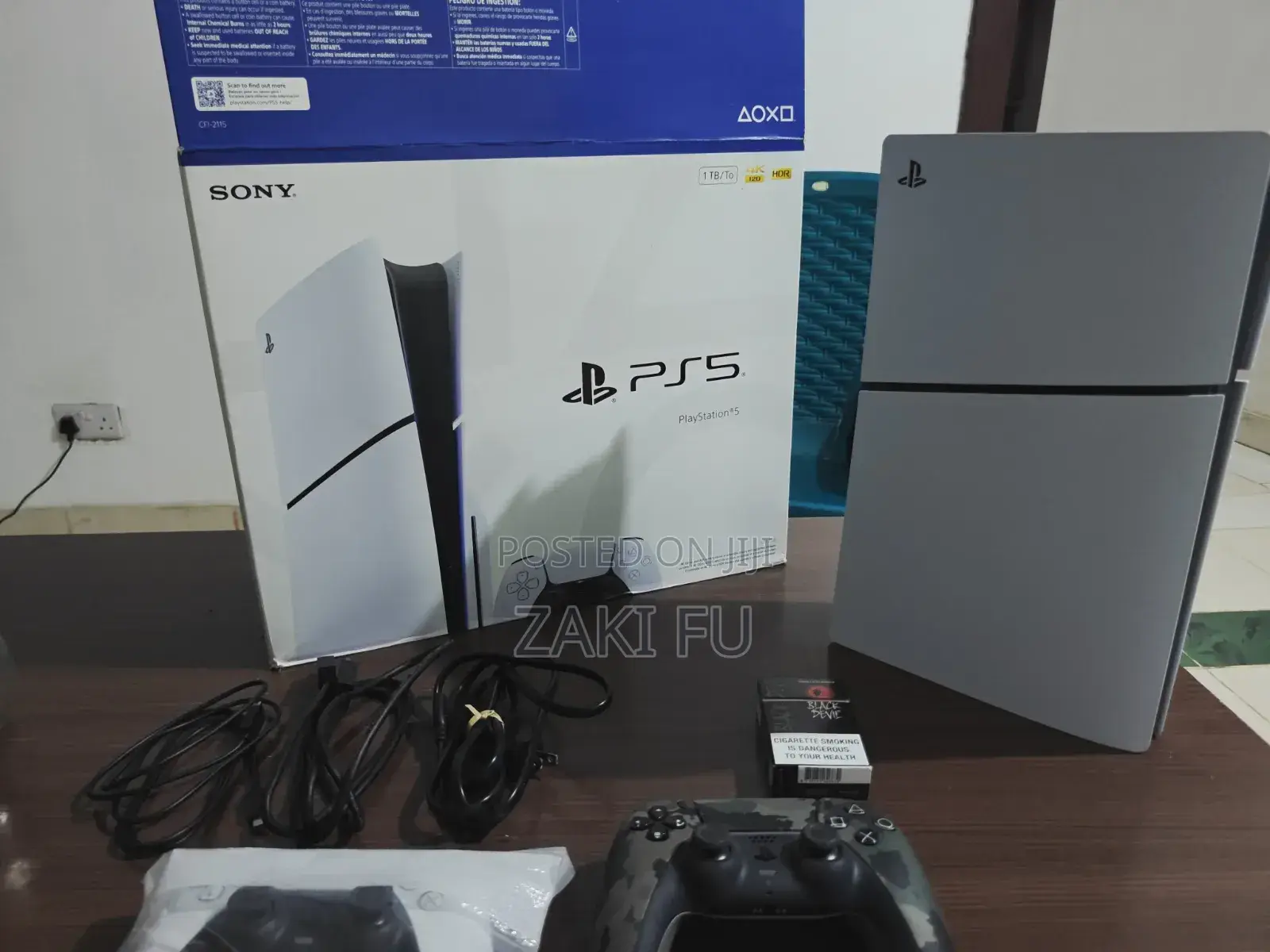 PS599 New With Dual Controllers and Genuine FC26 Digital Version