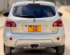 Nissan Dualis 2011 Silver