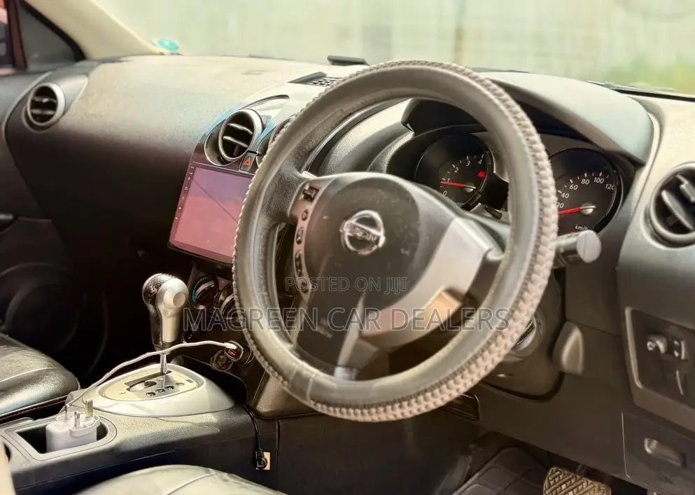 Nissan Dualis 2011 Silver