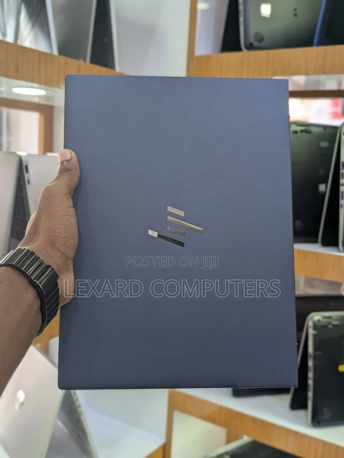 Laptop HP Dragonfly G4 16GB Intel Core i7 SSD 256GB
