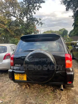 Toyota RAV4 Automatic 2000 Black
