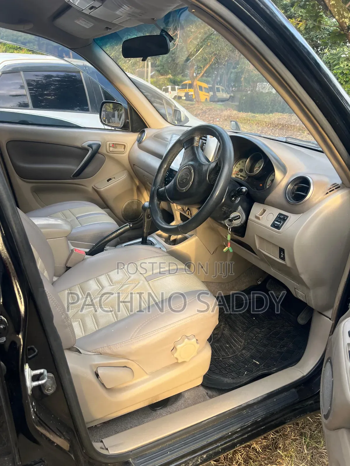 Toyota RAV4 Automatic 2000 Black
