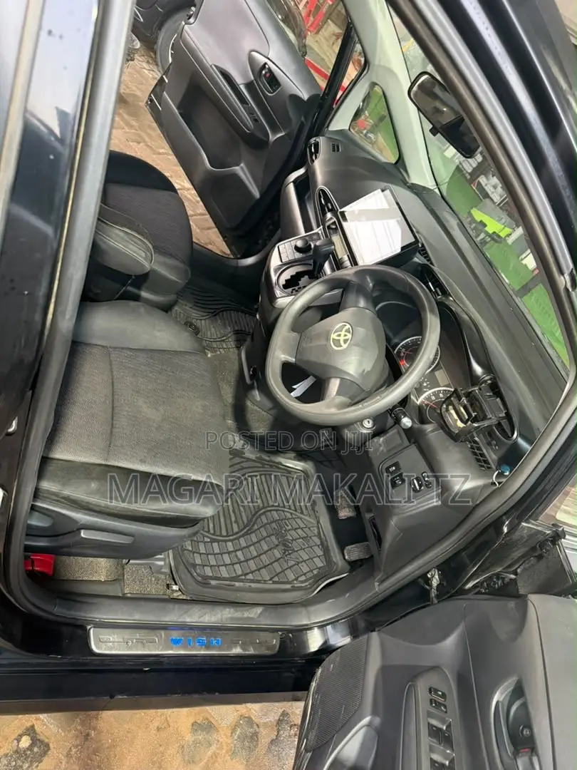 Toyota Wish 2009 Black