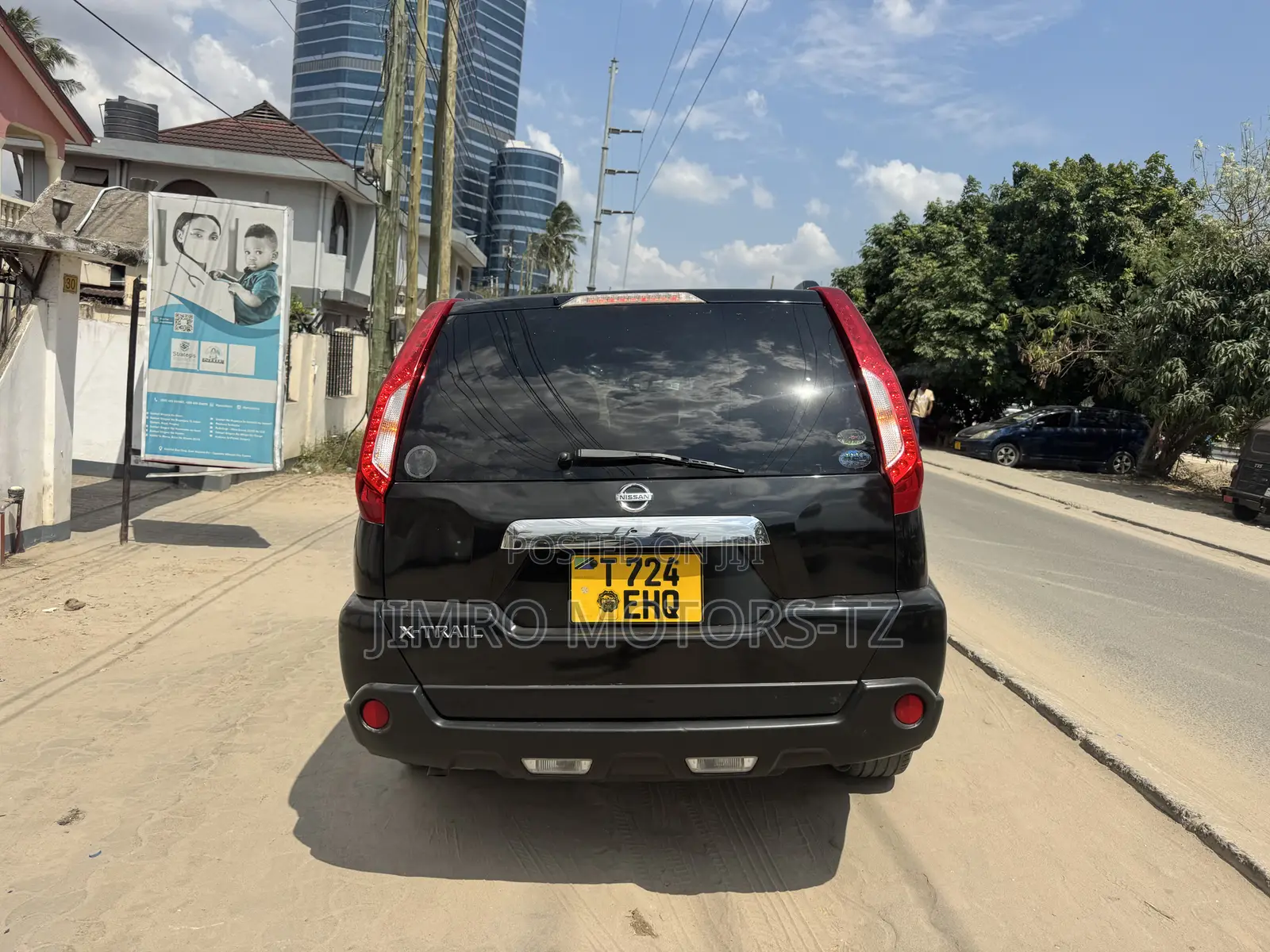 Nissan X-Trail 2012 Black