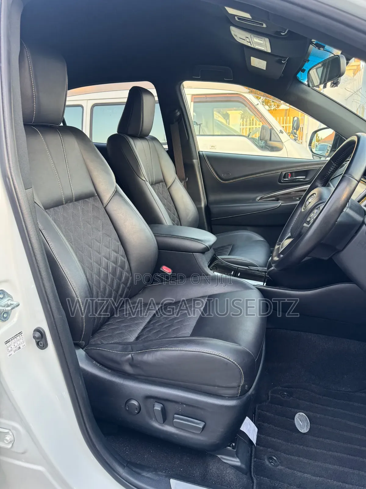 Toyota Harrier 2016 Off white