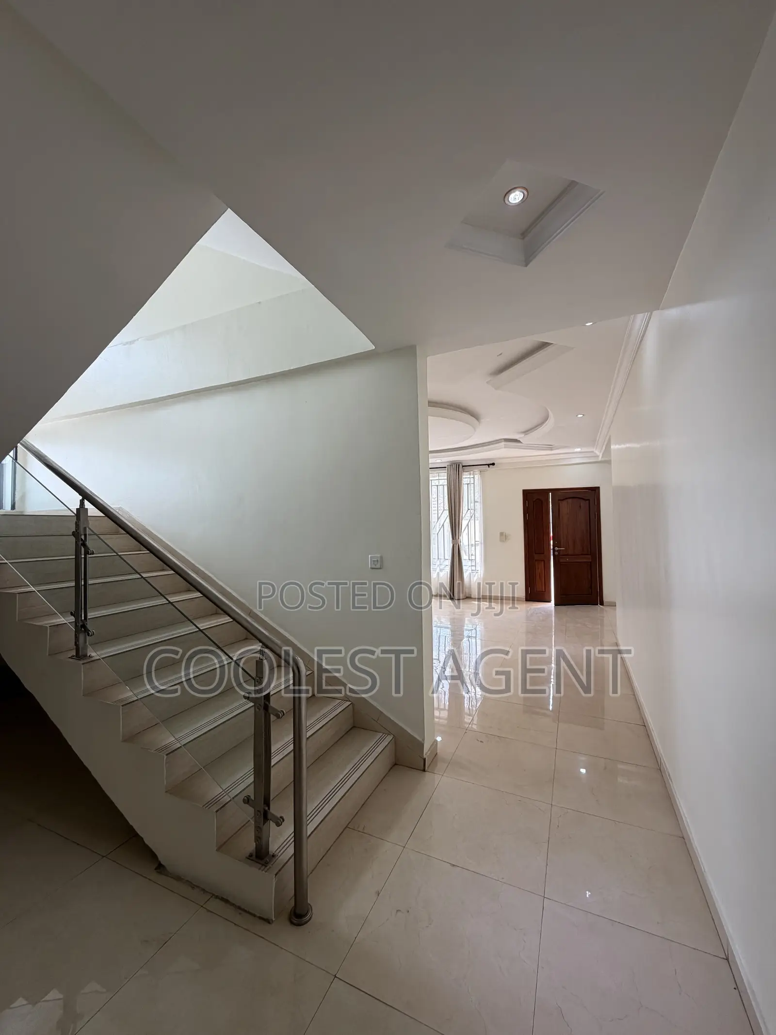 5bdrm Villa in Coolest Estate, Oyster Bay for rent