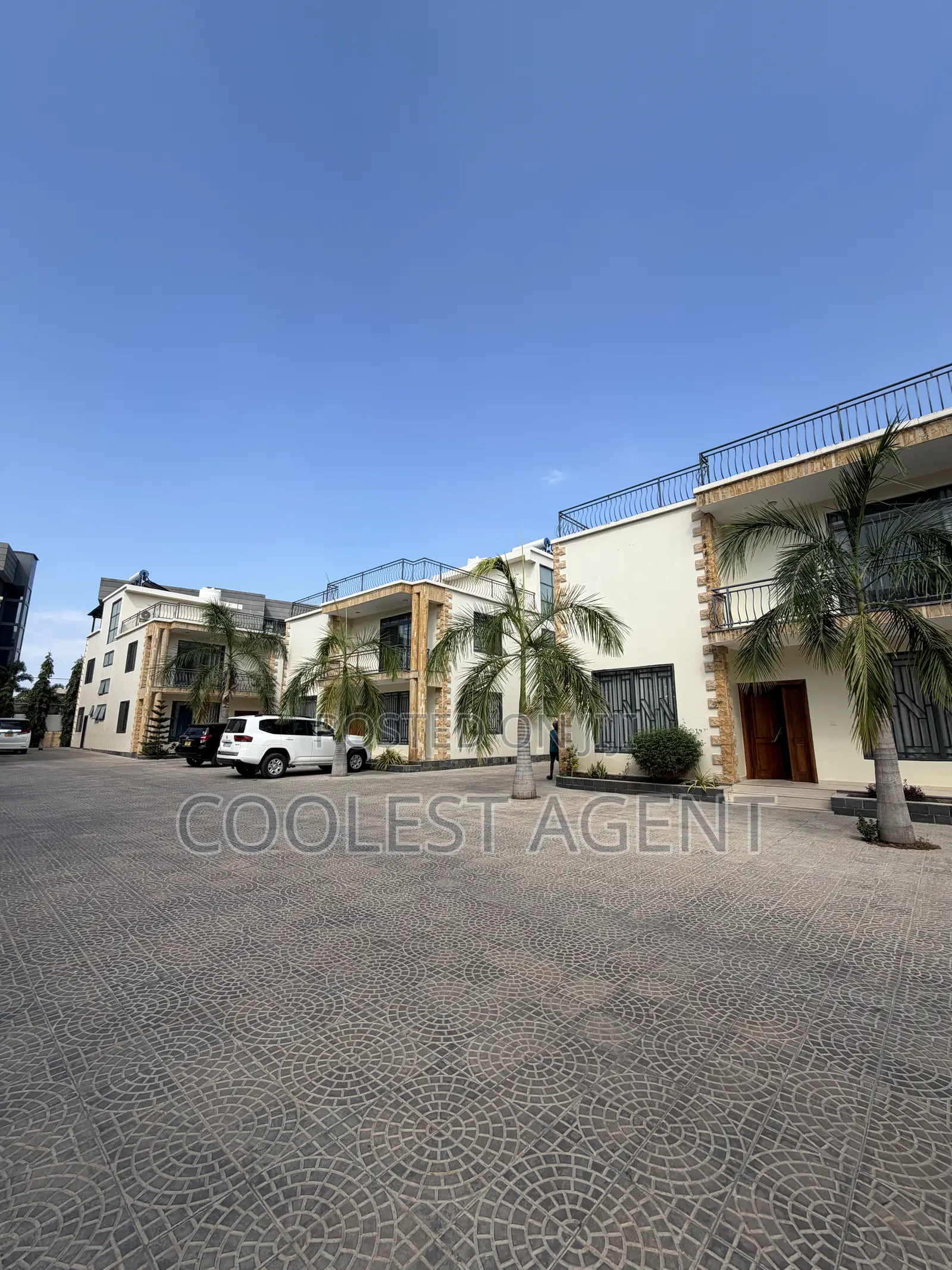5bdrm Villa in Coolest Estate, Oyster Bay for rent