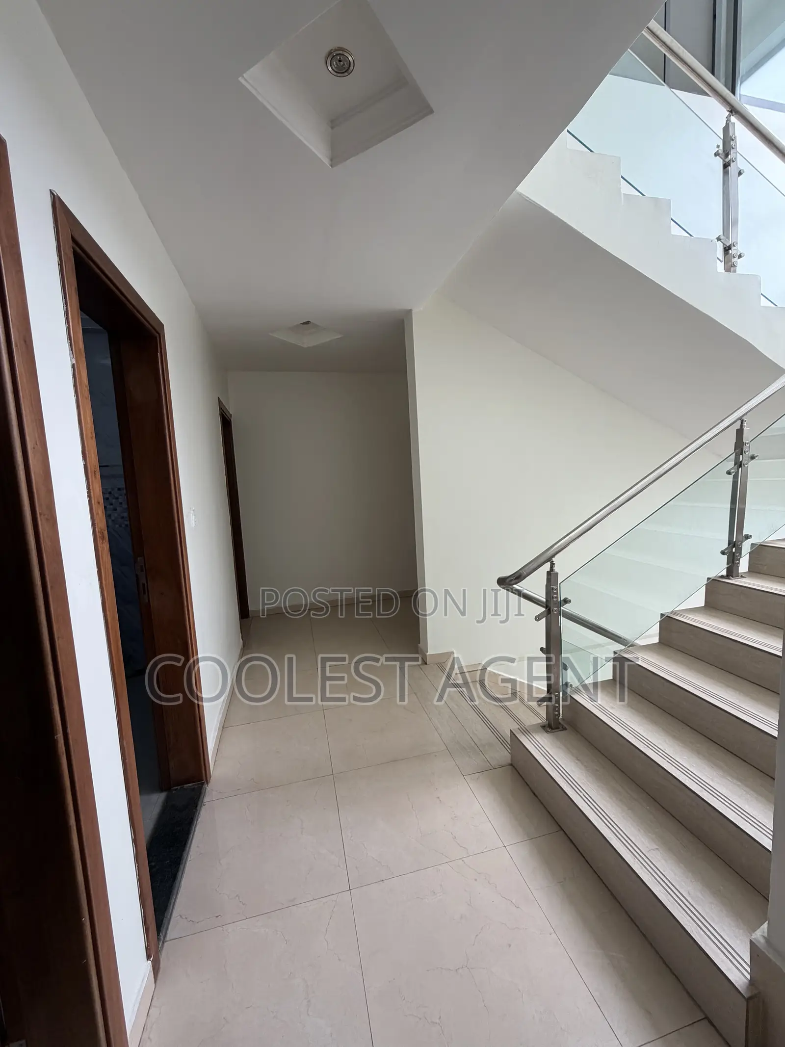5bdrm Villa in Coolest Estate, Oyster Bay for rent