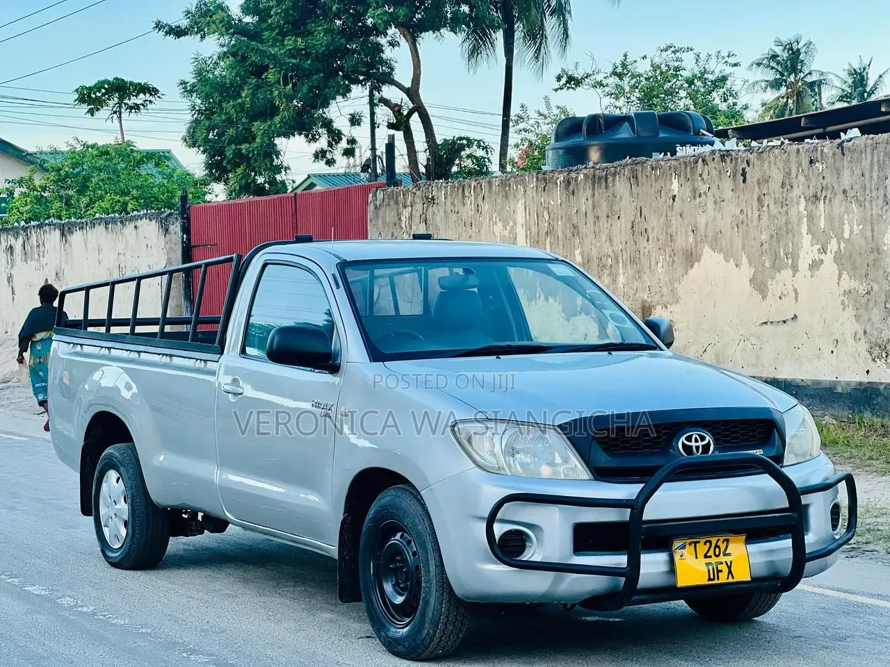 Toyota Hilux 2009 White