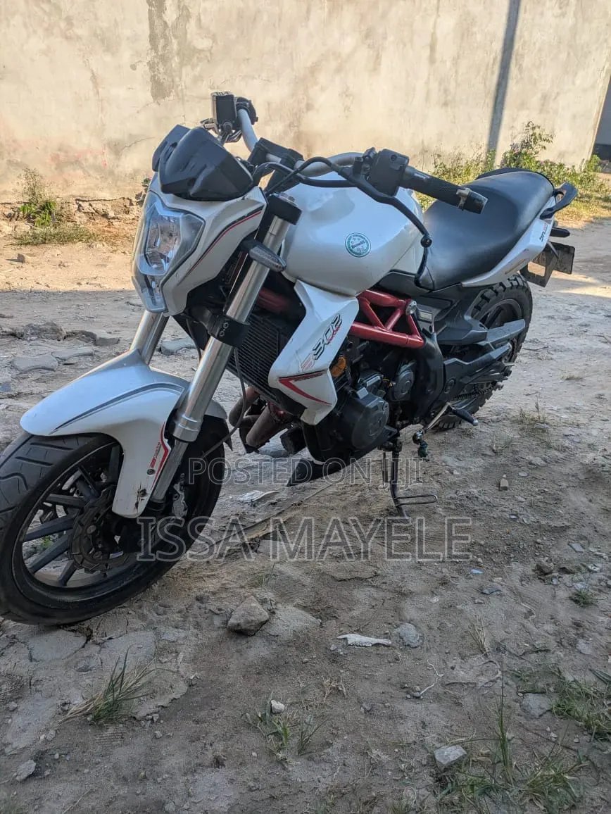 Benelli BN 125 2024 White