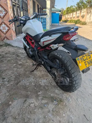 Benelli BN 125 2024 White