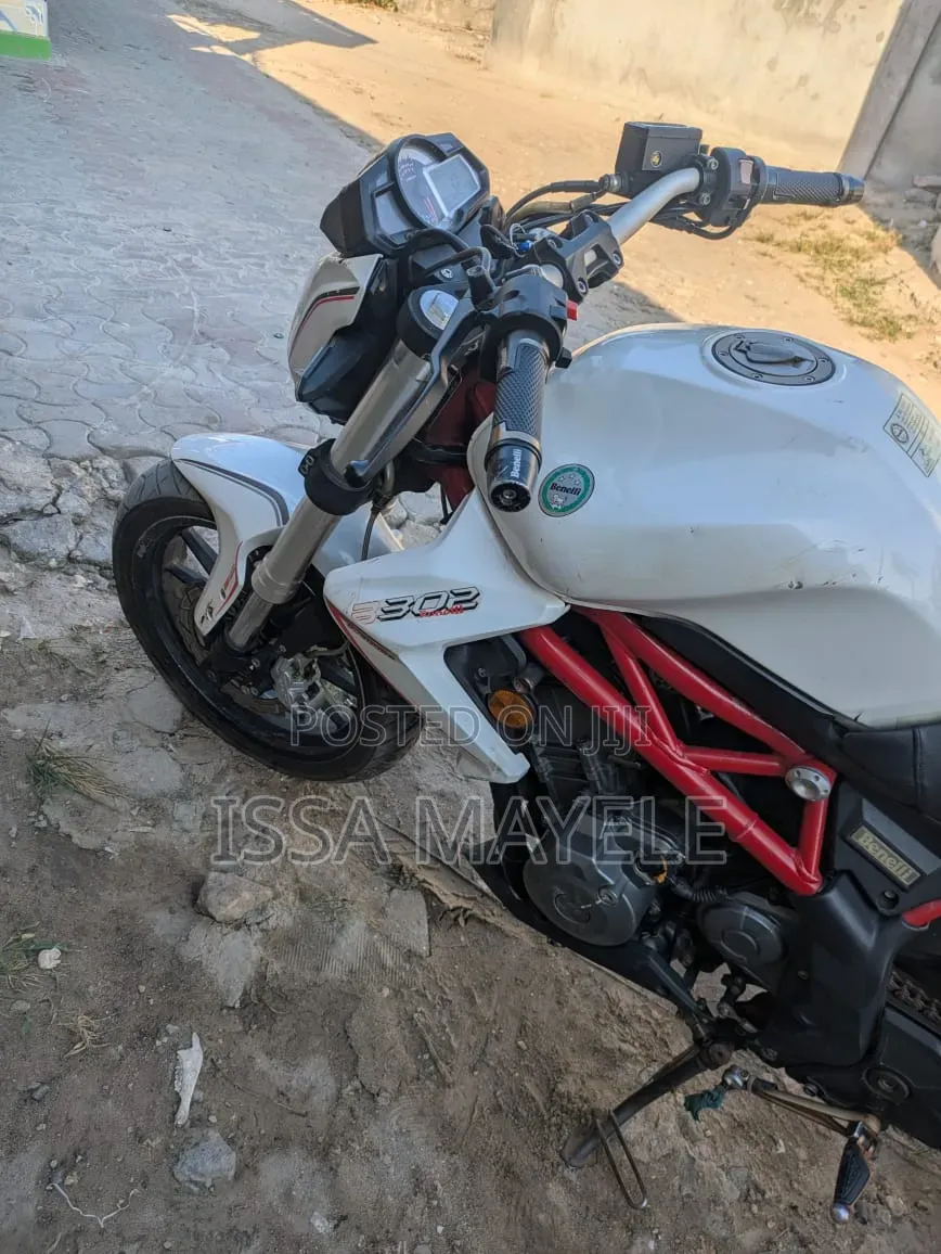 Benelli BN 125 2024 White