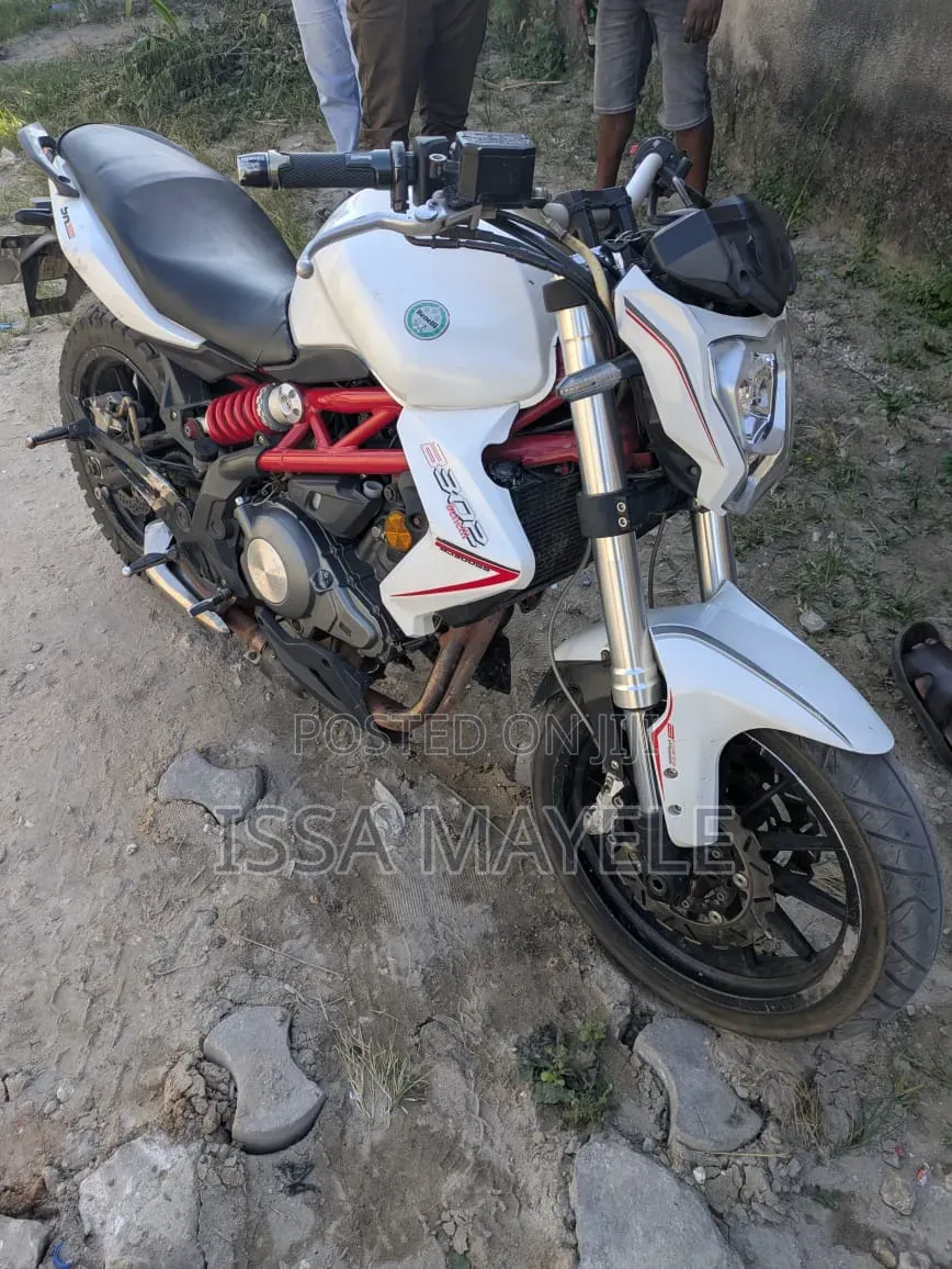 Benelli BN 125 2024 White