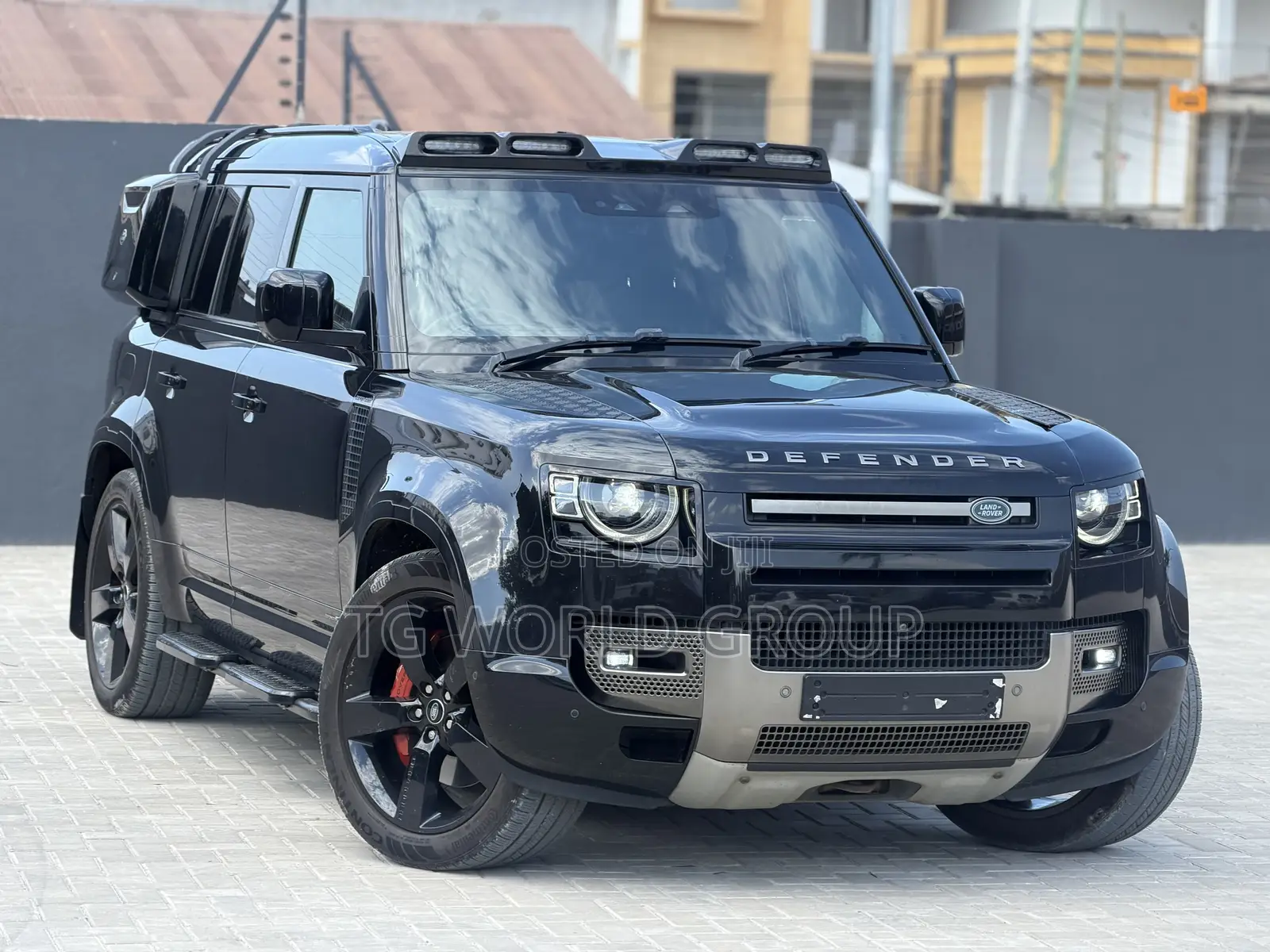 Land Rover Defender X-Dynamic HSE 2021 Black
