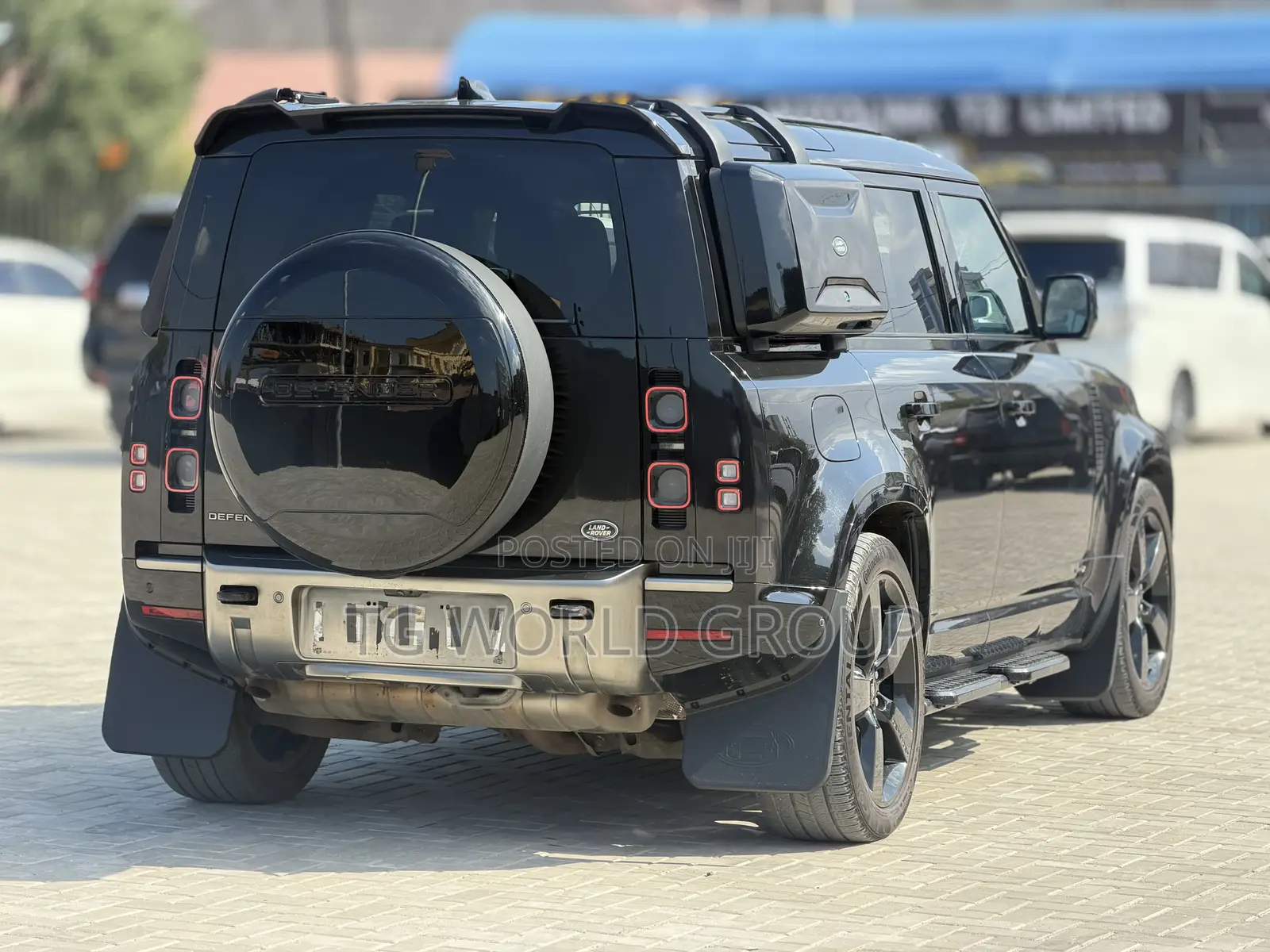 Land Rover Defender X-Dynamic HSE 2021 Black