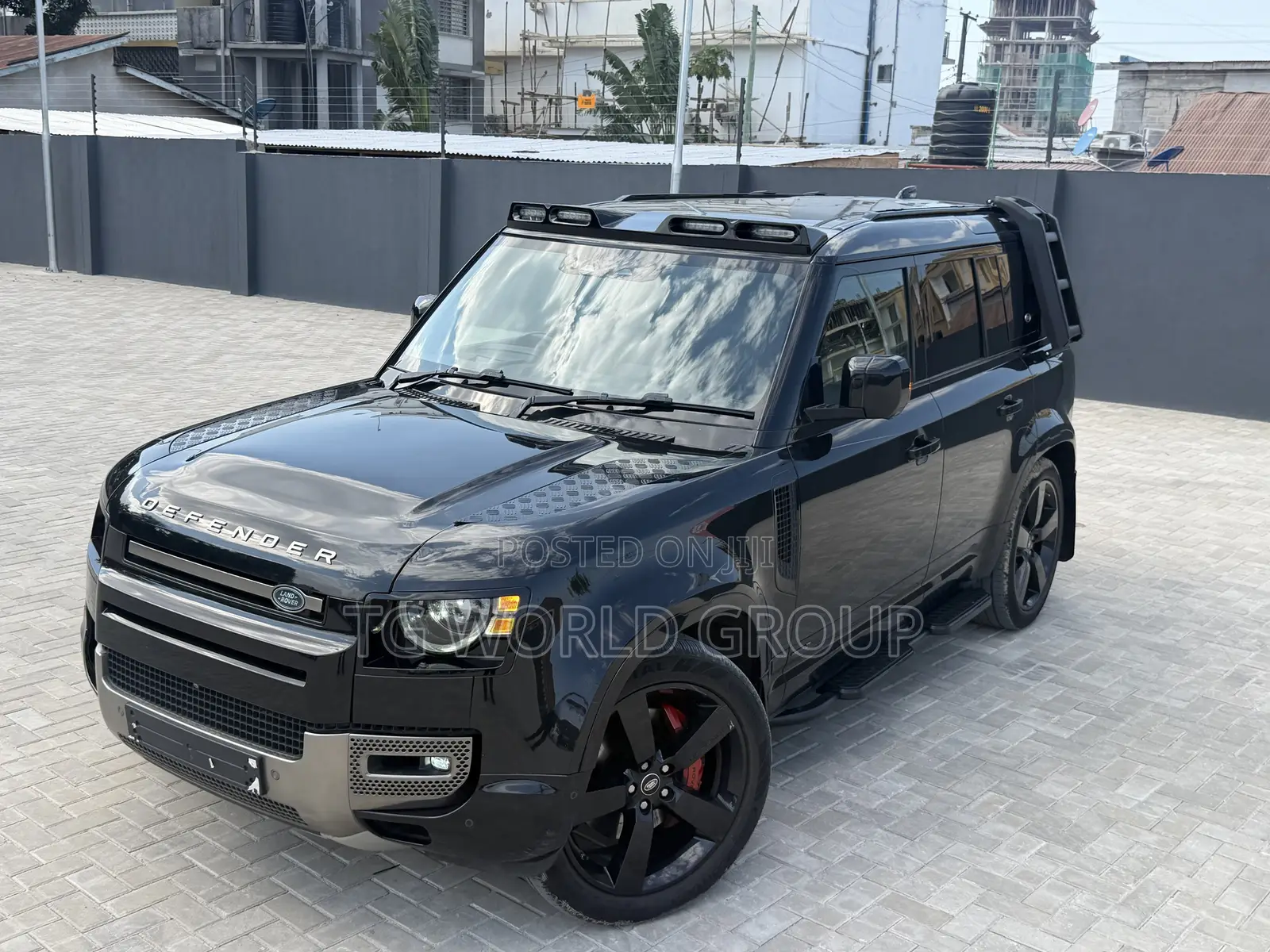 Land Rover Defender X-Dynamic HSE 2021 Black