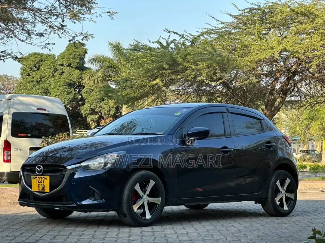 Mazda Demio 2015 Blue