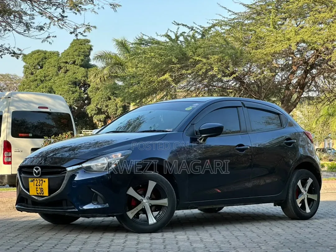 Mazda Demio 2015 Blue