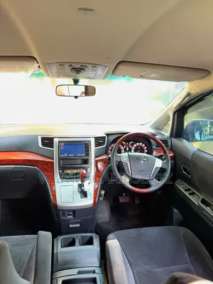 Toyota Vellfire 2010 Pearl