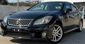 Toyota Crown 2010 Matt Black