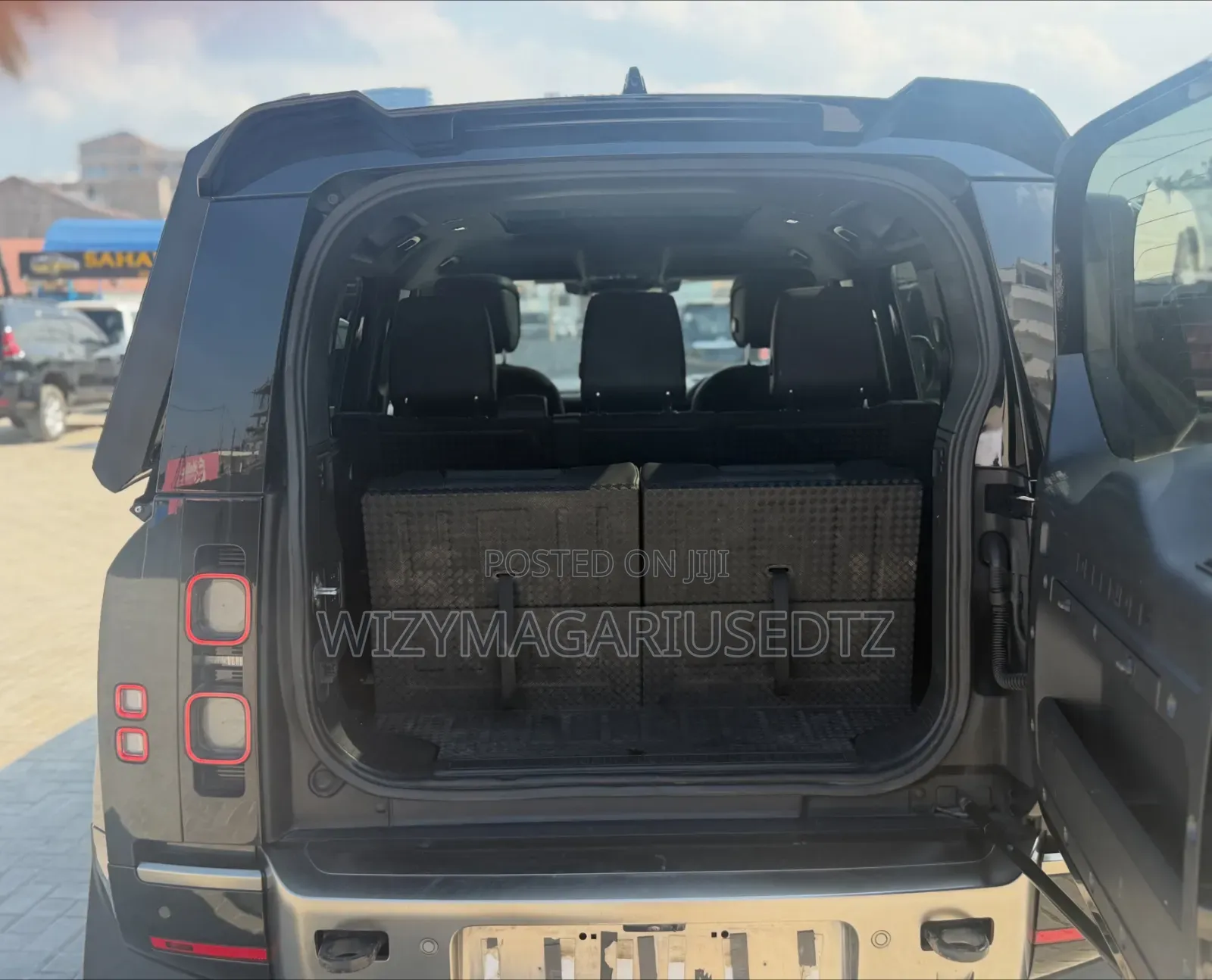 Land Rover Defender 2021 Matt Black