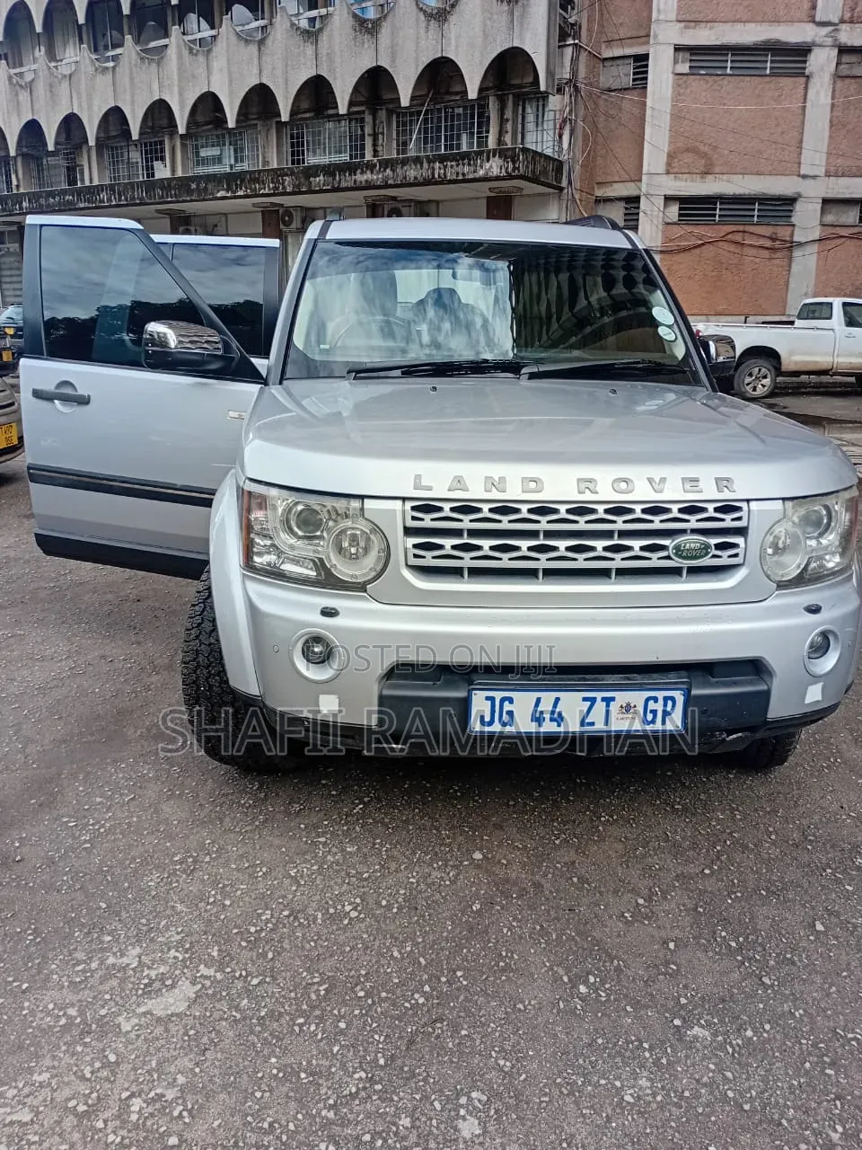 Land Rover Discovery 2019 Silver