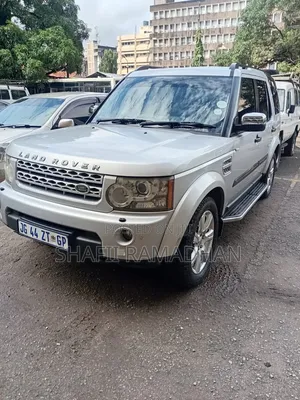 Land Rover Discovery 2019 Silver