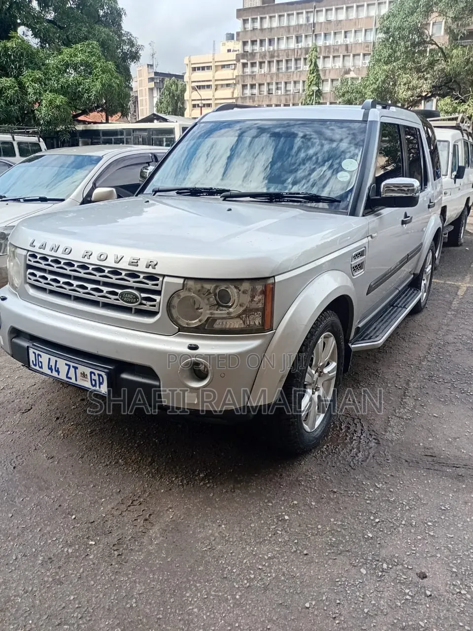 Land Rover Discovery 2019 Silver