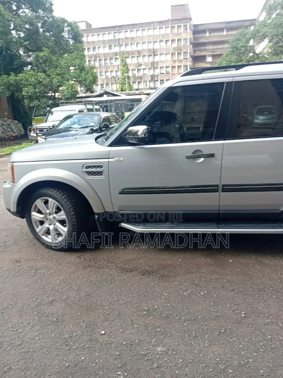 Land Rover Discovery 2019 Silver