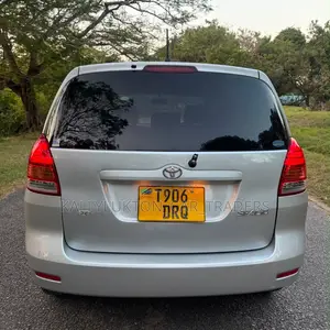 Toyota Corolla Spacio 2009 Silver