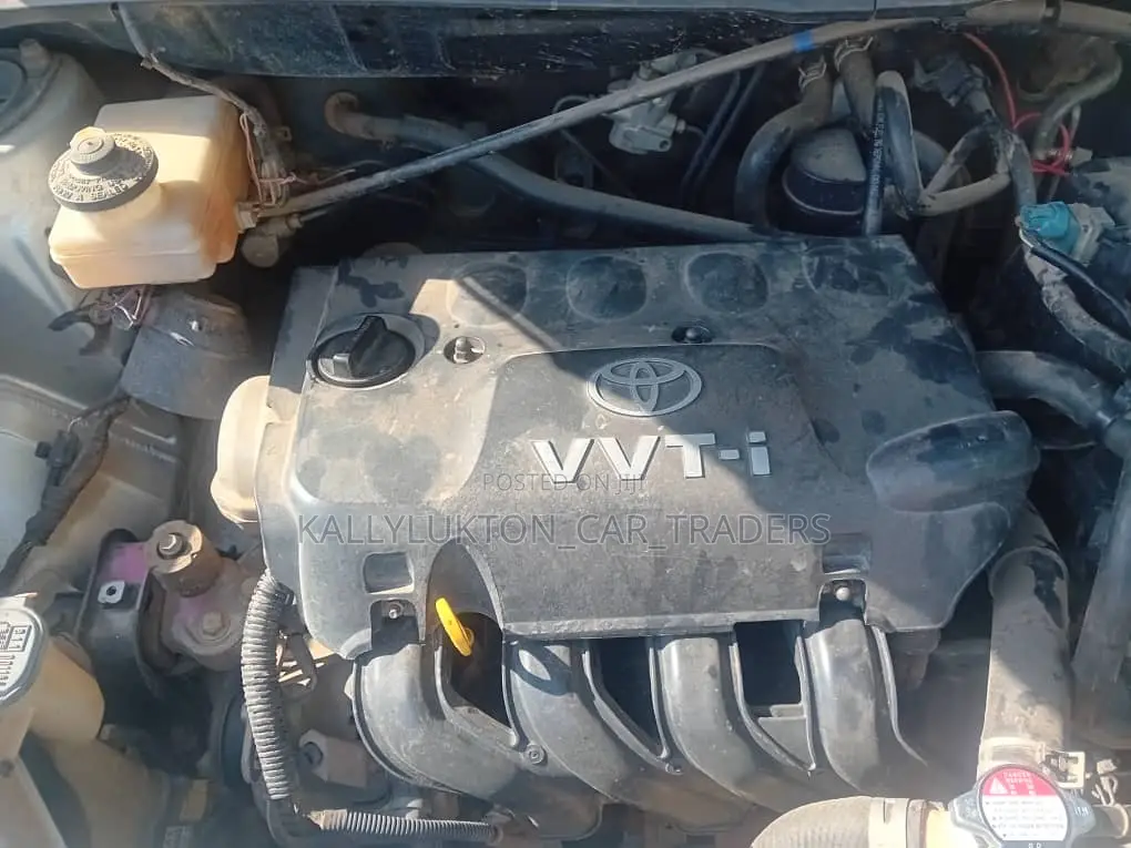 Toyota IST 2005 Black